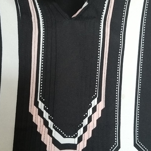 Sleeveless blouse - Picture 4 of 5